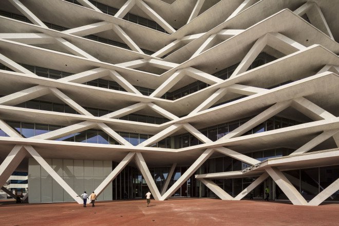 Mario Cucinella, Accra Ghana, Ghana, Africa, Africa architecture, italian architects, brise soleil, solar shading, concrete, Green Building, glazing, glazing system