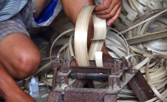 Hazang Bamboo Bluetooth Speakers, traditional manufacturing techniques, bamboo, bamboo speakers, sustainable design, local craftsmen, product design, green product, Bruno Chandon, Hautecoeur
