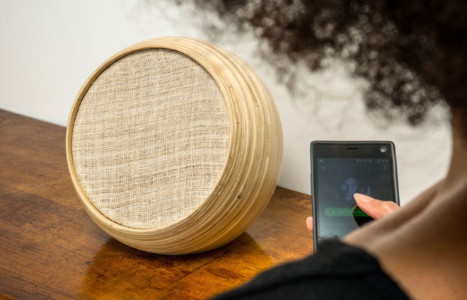 Hazang Bamboo Bluetooth Speakers, traditional manufacturing techniques, bamboo, bamboo speakers, sustainable design, local craftsmen, product design, green product, Bruno Chandon, Hautecoeur