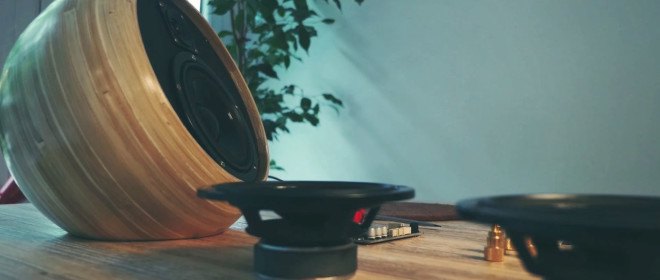 Hazang Bamboo Bluetooth Speakers, traditional manufacturing techniques, bamboo, bamboo speakers, sustainable design, local craftsmen, product design, green product, Bruno Chandon, Hautecoeur