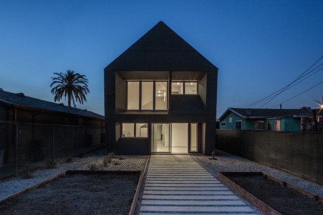 IVRV House by SCI-Arc and Habitat LA, IVRV House, IVRV House Los Angeles, Habitat for Humanity affordable housing, SCI-Arc los angeles architecture