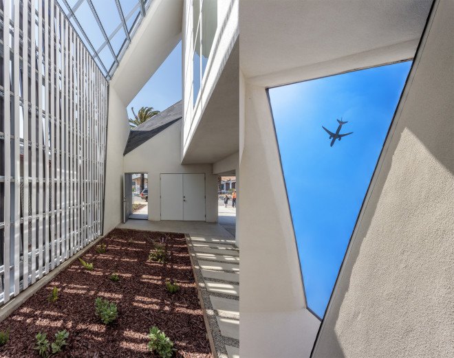 IVRV House by SCI-Arc and Habitat LA, IVRV House, IVRV House Los Angeles, Habitat for Humanity affordable housing, SCI-Arc los angeles architecture