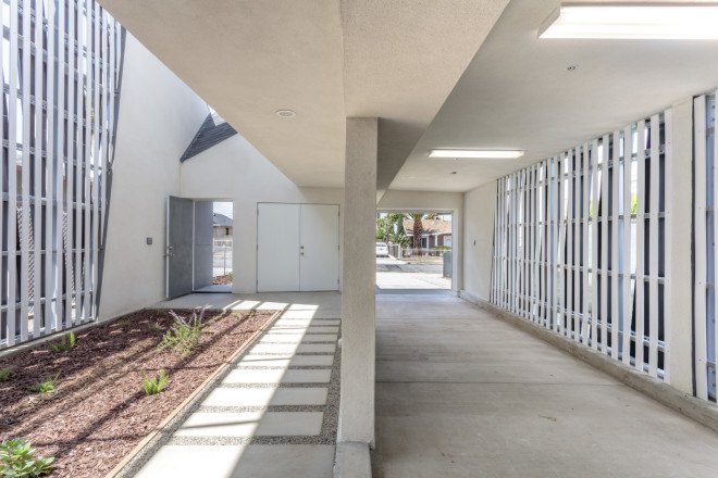 IVRV House by SCI-Arc and Habitat LA, IVRV House, IVRV House Los Angeles, Habitat for Humanity affordable housing, SCI-Arc los angeles architecture