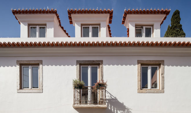 Necessidades House, Fragmentos de Arquitectura, green renovation, Lisbon, adaptive reuse, restoration, patio, open-plan layout, outdoor living