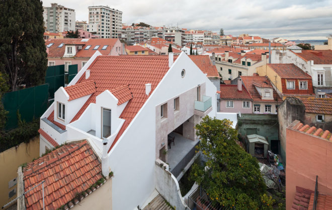 Necessidades House, Fragmentos de Arquitectura, green renovation, Lisbon, adaptive reuse, restoration, patio, open-plan layout, outdoor living