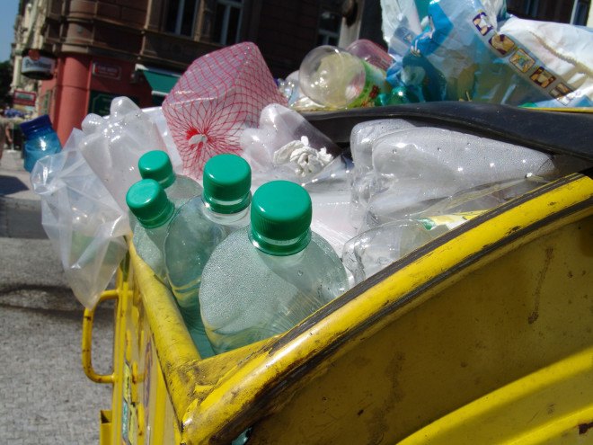 Plastic, plastic trash, plastic garbage, landfills, plastic waste, plastic pollution, scientific research, scientific study, liquid fuel, diesel fuel, plastic water bottles, plastic bags