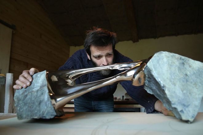 Romain Langlois sculptures, Romain Langlois bronze sculptures, bronze and boulders,