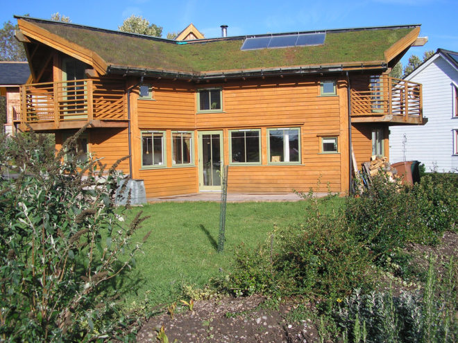 Scotland, Scottish government, greenhouse gases, greenhouse gas emissions, emissions reduction, emissions reduction targets, emissions, government, government policy, government policies, policy, policies, Findhorn, Findhorn Ecovillage, eco village