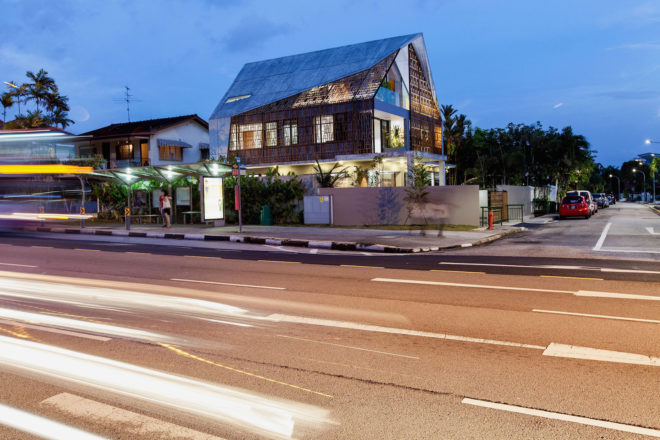 Siglap Plain by Aamer Architects, Singapore contemporary architecture, concrete and wood architecture in Singapore, naturally ventilated homes in Singapore