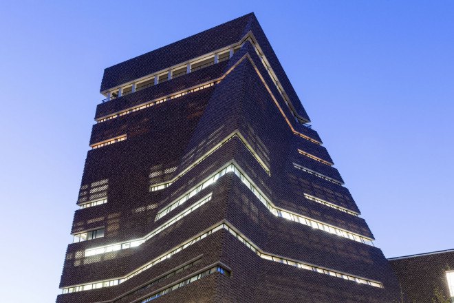 Tate Modern Switch House, Tate Modern, Switch House, Herzog & de Meuron, Switch House by Herzog & de Meuron, power station, former power station, oil tanks, art