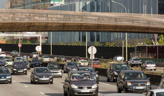 Claude Bernard overpass, DVVD, Paris, pedestrian bridge, Paris, wooden bridge, pedestrian-friendly architecture, timber bridge, green architecture, timber