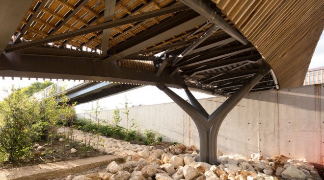 Claude Bernard overpass, DVVD, Paris, pedestrian bridge, Paris, wooden bridge, pedestrian-friendly architecture, timber bridge, green architecture, timber