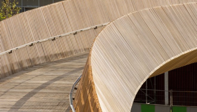 Claude Bernard overpass, DVVD, Paris, pedestrian bridge, Paris, wooden bridge, pedestrian-friendly architecture, timber bridge, green architecture, timber