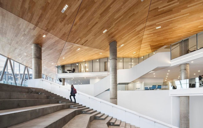 Maison des étudiants de l’École de technologie supérieure, Montreal, atrium, Canada, educational facilities, LEED Silver certification, mixed-use, green architecture, built-in furniture, glass facade, Menkès Shooner Dagenais LeTourneux Architectes