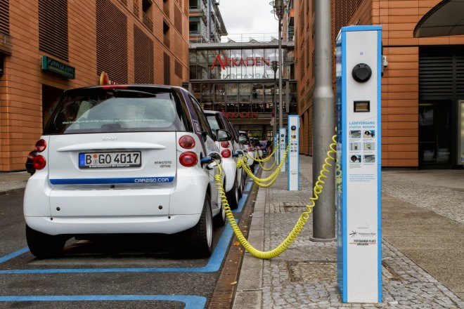 Singapore, electric vehicles, EVs, electric cars, zero emissions