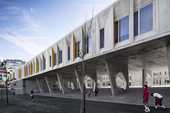 CVDB Arquitectos, Braamcamp Freire Secondary School, school renovation, Portugal, Modernization of Secondary Schools Programme, Pontinha, prefab concrete, splash of color