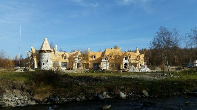 romania, transylvania, hotel, eco hotel, eco-friendly hotel, Castelul de Lut Valea Zanelor, clay castle of the valley of the fairies, romania valley of the fairies, mountain lodge, mountain hotel, rustic hotel