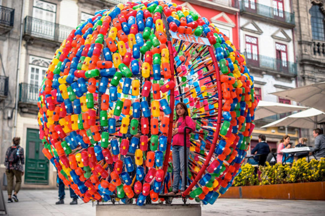 portugal, porto, Micro Atelier de Arquitectura e Arte, MAARQA, GiRA carousel, São João hammers, festo de São João, carousel