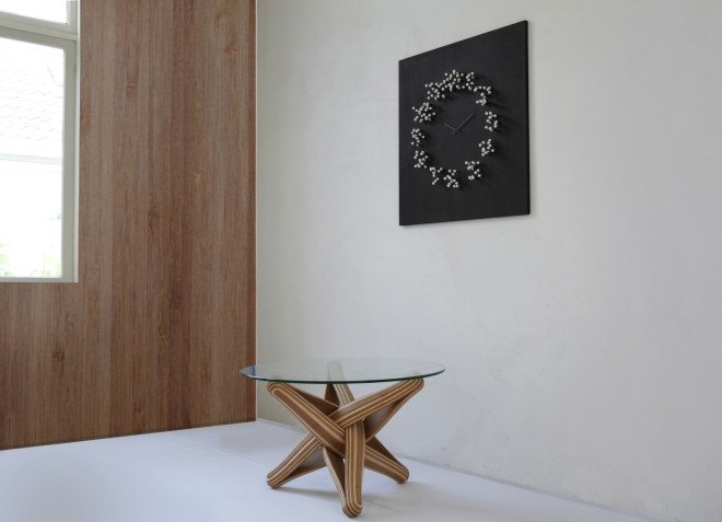 LOCK bamboo coffee table, LOCK coffee table, bamboo coffee table, coffee table, bamboo table, bamboo furniture, sustainable coffee tables, sustainable furniture, sustainable home supplies, sustainable tables, green furniture, green coffee tables
