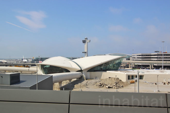 jetblue, jetblue farm, jetblue airlines, terminal 5 jfk, john f kennedy airport terminal 5, jfk jetblue terminal, farm at jfk, urban farming, airport farm