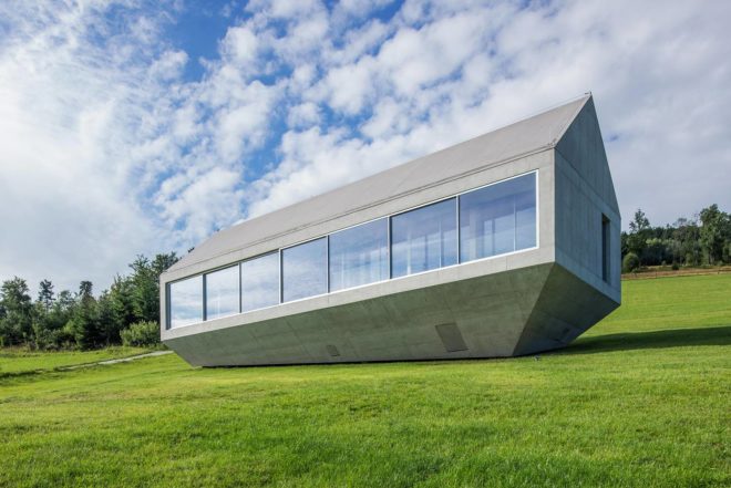 KWK Promes, concrete home, Poland, Robert Konieczny, Konieczny Ark, safe home, hllside home, lets rainwater flow,