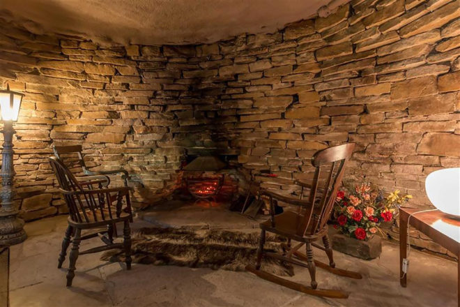 Hobbit, hobbit hole, hobbit home, hobbit house, Arthur Quarmby, Wm. Sykes & Son, earth sheltering, earth house, earth home, Underhill, England, Britain, UK, J.R.R. Tolkien, Lord of the Rings, The Hobbit