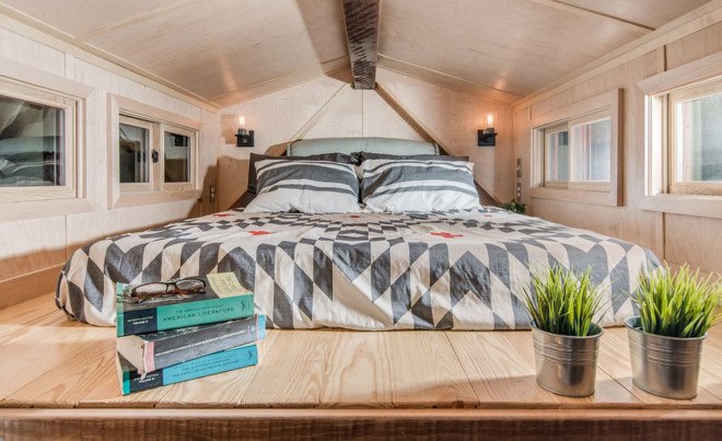 New Frontier Tiny Homes, Riverside tiny house, Tennessee, tiny house, green architecture, Scandinavian architecture, LED lighting, composting toilet, tiny spaces