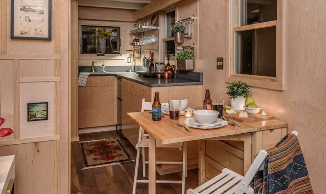 New Frontier Tiny Homes, Riverside tiny house, Tennessee, tiny house, green architecture, Scandinavian architecture, LED lighting, composting toilet, tiny spaces