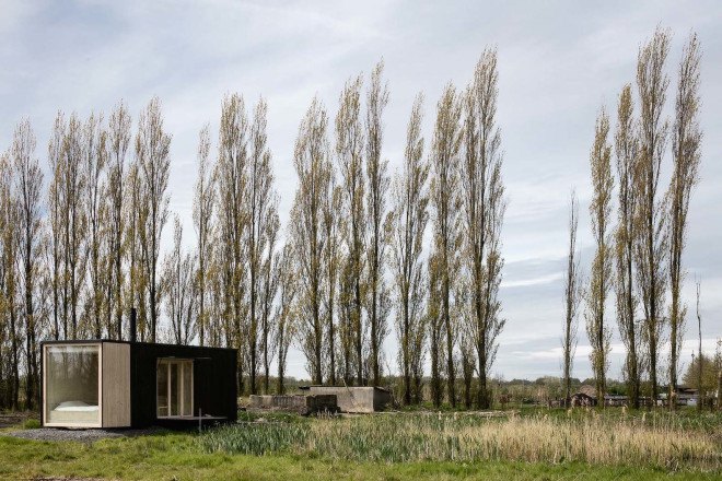 Off-grid cabin by Ark Shelter, prefab galloping, off-grid cabin, off-grid prefab cabin, wind-powered cabin