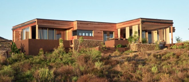 ecomo pods, ecomo pod homes, solar-powered pod homes, off-grid living South Africa, Pietro Russo, Pietro Russo ecomo, ecomo South Africa, Klein Karoo ecomo home, solar-powered ecomo pods, solar-powered klein karoo home, south african design