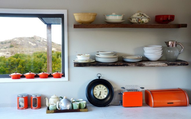 ecomo pods, ecomo pod homes, solar-powered pod homes, off-grid living South Africa, Pietro Russo, Pietro Russo ecomo, ecomo South Africa, Klein Karoo ecomo home, solar-powered ecomo pods, solar-powered klein karoo home, south african design