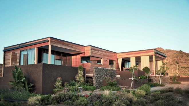 ecomo pods, ecomo pod homes, solar-powered pod homes, off-grid living South Africa, Pietro Russo, Pietro Russo ecomo, ecomo South Africa, Klein Karoo ecomo home, solar-powered ecomo pods, solar-powered klein karoo home, south african design