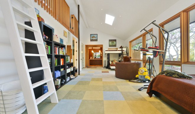 Glasshouse home maintenance, Glasshouse, mid-century house, green remodel, green renovation, Piedmont, LEED Platinum-certified house, LEED Platinum certification, recycled building materials, natural building materials, PV film, photovoltaic thin film, solar power, rainwater harvesting
