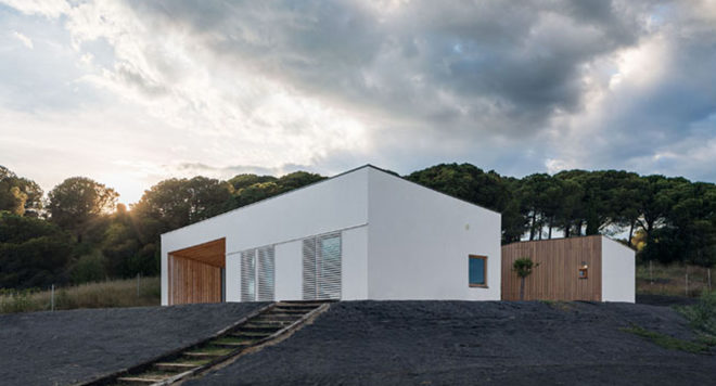 Zero Energy RM Passive House, zero-energy house, Spain, Calderon Folch Sarsanedas, timber cladding, zero-energy, Passivhaus, Passivhaus standard, reduced environmental footprint, green architecture, wooden terrace
