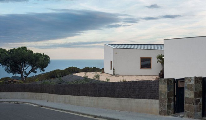 Zero Energy RM Passive House, zero-energy house, Spain, Calderon Folch Sarsanedas, timber cladding, zero-energy, Passivhaus, Passivhaus standard, reduced environmental footprint, green architecture, wooden terrace