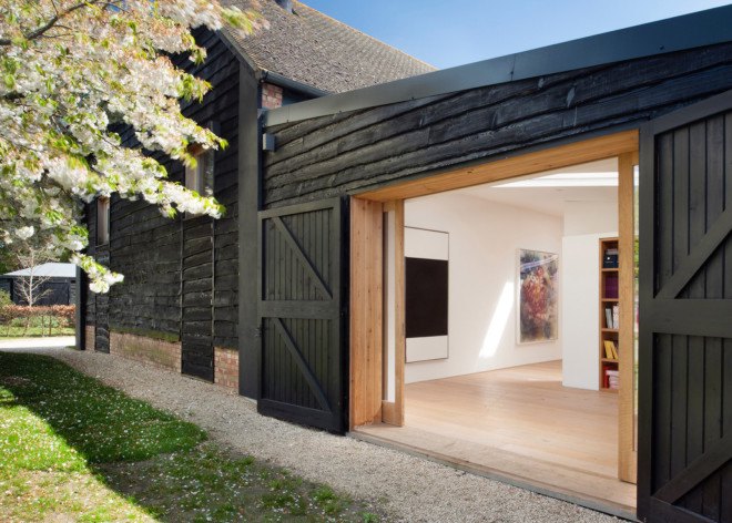 Albion Barn by Studio Seilern Architects, hidden library in barn, Albion Barn in Oxfordshire, farmhouse with library, hidden library design
