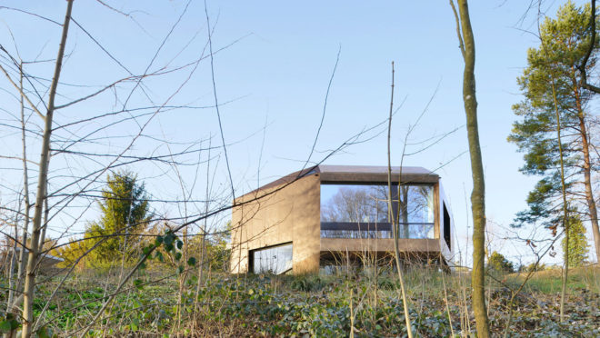Casa Forest, Switzerland, forest residence, Basel, Daluz Gonzalez Architekten, green architecture, double-height space, natural light