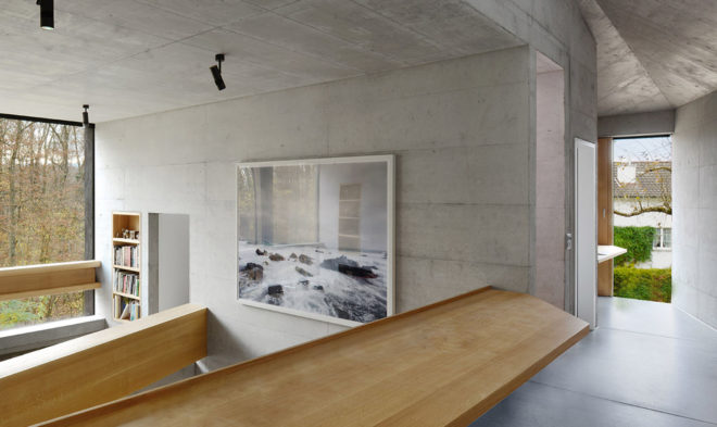 Casa Forest, Switzerland, forest residence, Basel, Daluz Gonzalez Architekten, green architecture, double-height space, natural light