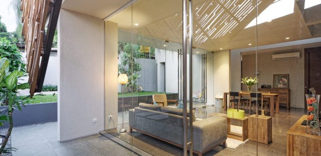 Wahana Architects, DeeRoemah house, natural ventilation, cross ventilation, Jakarta, green renovation, reused materials, skylight, natural light, shade structure, green architecture
