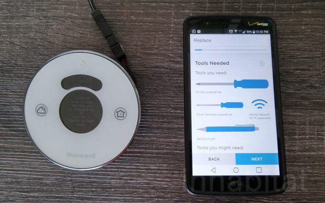 Honeywell Lyric, Honeywell Lyric WiFi Thermostat, lyric leak and freeze detector, honeywell, lyric thermostat, honeywell thermostat, thermostat, wifi thermostat, programmable thermostat, green home, green home products, leak detector, freeze detector, Honeywell Lyric WiFi Thermostat review, Amazon Echo thermostat, Alexa thermostat