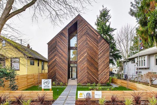 Malboeuf Bowie Architecture, energy-efficient home, Palatine Passive, architect Tiffany Bowie, Scandinavian influence, shou sugi ban Japanese technique, smart monitoring system, passive house, Kiro, charred wood facade
