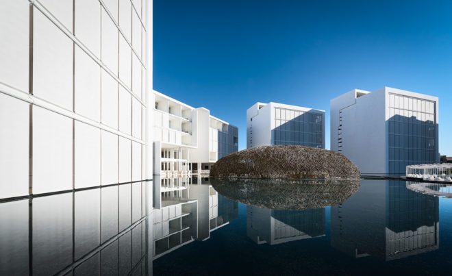 Mar Adentro Hotel, Nido restaurant, Mexico, floating architecture, Miguel Ángel Aragonés, minimalist design, minimalist furniture, walkways and ramps