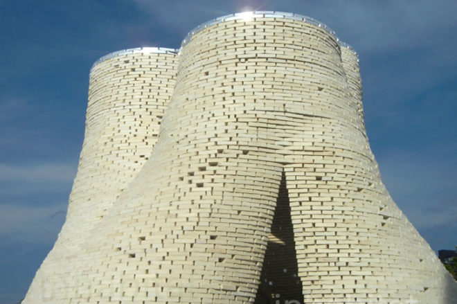 Mycotecture, Mushroom Tower, Tower grown from mushrooms, ecotecture, architecture, biotecture, mushroom architecture, David Benjamin, Ecovative, The Living architecture