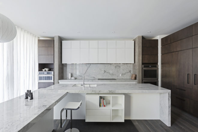Opposite House by RZLBD, Opposite House by Reza Aliabadi, Toronto contemporary architecture, Canadian lakeside architecture