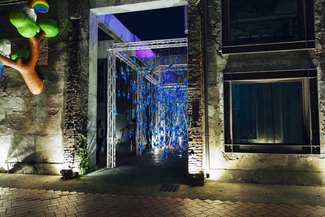 Rain Interactive in Kaohsiung by Luzinterruptus, Pier-2 Art Center and Luzinterruptus, Rain Interactive at Pier-2 Art Center, environmental art installation in Taiwan, condom art installation