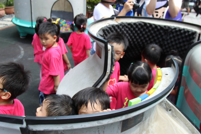 Re-create Taipei by Basurama, World Design Capital Taipei projects, World Design Capital project by Basurama, Basurama and AGUA Design, Basurama and City Yeast, trash into playgrounds, playgrounds made from trash, playgrounds with recycled materials