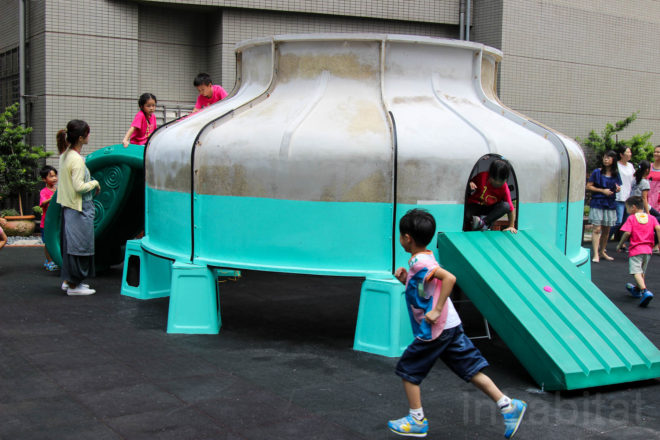 Re-create Taipei by Basurama, World Design Capital Taipei projects, World Design Capital project by Basurama, Basurama and AGUA Design, Basurama and City Yeast, trash into playgrounds, playgrounds made from trash, playgrounds with recycled materials