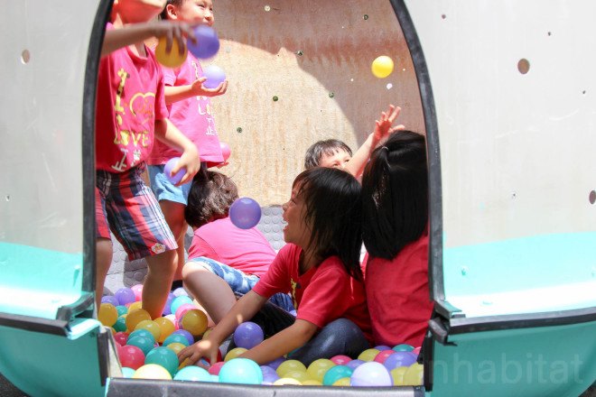 Re-create Taipei by Basurama, World Design Capital Taipei projects, World Design Capital project by Basurama, Basurama and AGUA Design, Basurama and City Yeast, trash into playgrounds, playgrounds made from trash, playgrounds with recycled materials
