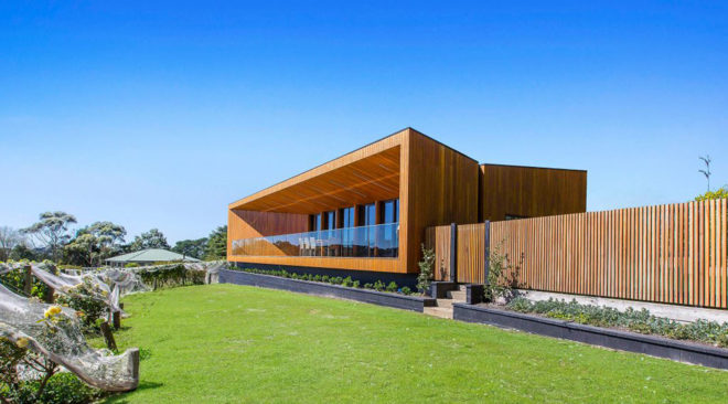 Red Hill Residence, Finnis Architects, vineyard, wine cellar, Australia, timber, steel, rammed earth, green architecture, glass balustrades, skylights, natural light
