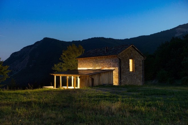 Stone Cottage by Studio Contini, off grid summer retreat, off grid cottage in Tuscany, farmhouse renovation project, solar powered summer cottage